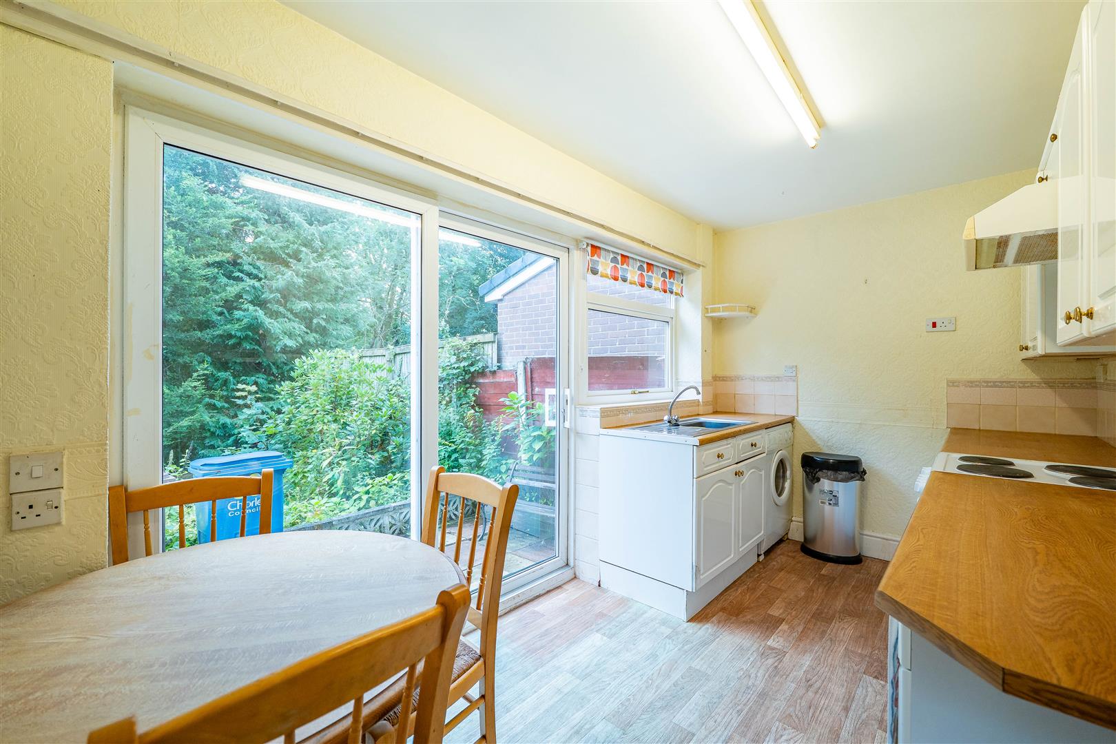2 bed property in Hawkshead Avenue, Chorley